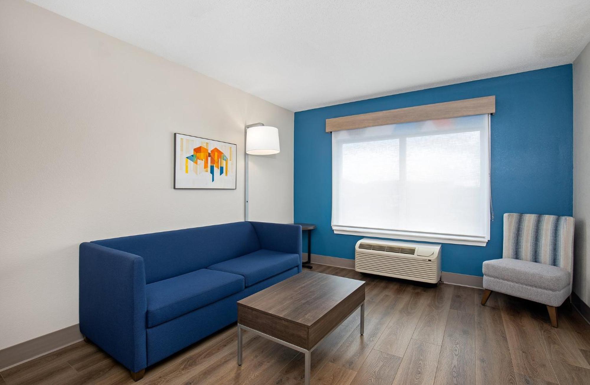 Holiday Inn Express Hotel & Suites Ooltewah Springs - Chattanooga By Ihg Buitenkant foto