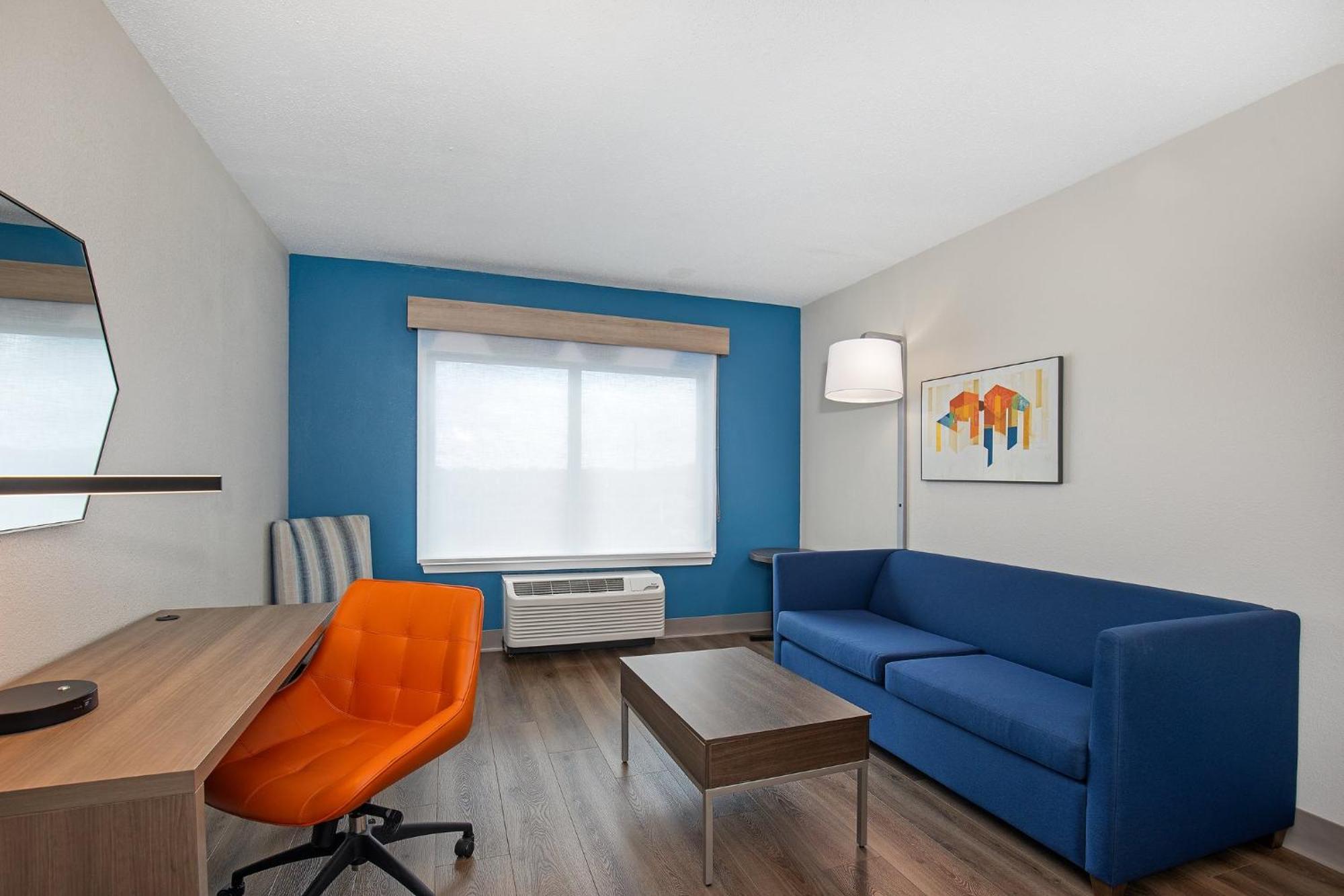 Holiday Inn Express Hotel & Suites Ooltewah Springs - Chattanooga By Ihg Buitenkant foto