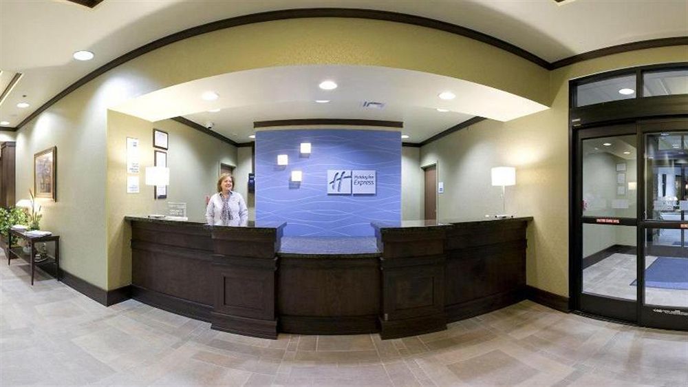 Holiday Inn Express Hotel & Suites Ooltewah Springs - Chattanooga, An Ihg Hotel Buitenkant foto